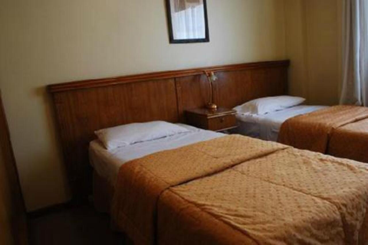 Altezza Apart Suites Мендоса Екстериор снимка