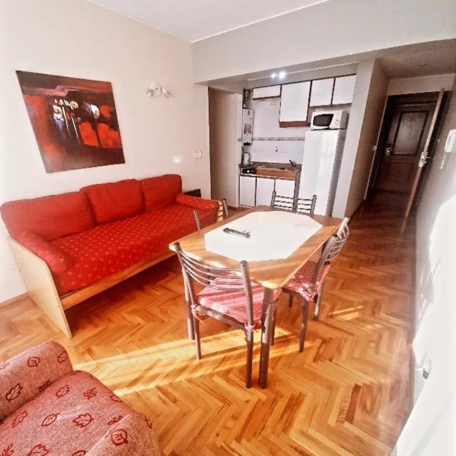 Altezza Apart Suites Мендоса Екстериор снимка