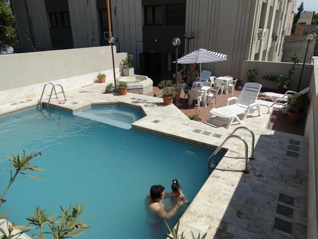 Altezza Apart Suites Мендоса Екстериор снимка