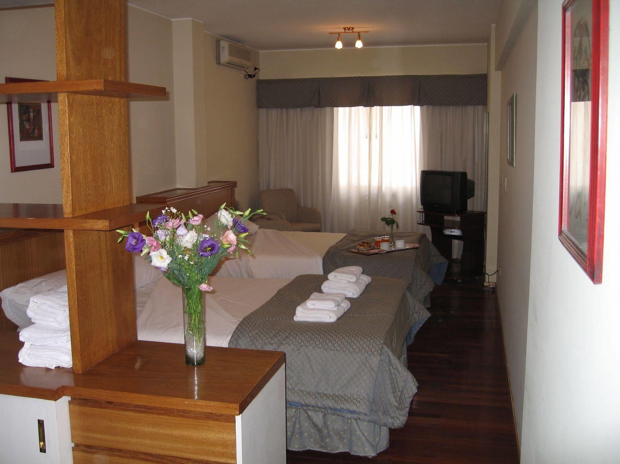 Altezza Apart Suites Мендоса Екстериор снимка